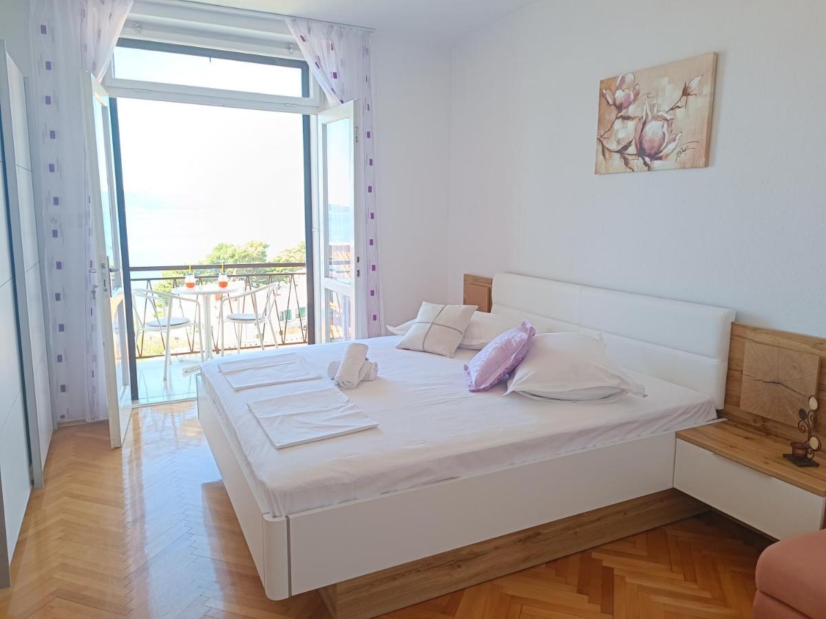 Apartments Niki Brela Zewnętrze zdjęcie